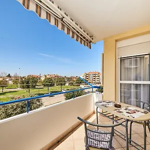 Moela Apartment