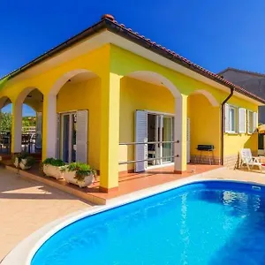 https://villa-sweet-home.pula-hotels.org